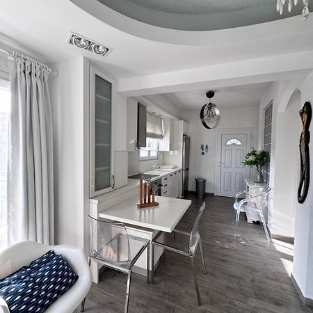 Dedis Apartment'S เนโอสมาร์มาราส ภายนอก รูปภาพ